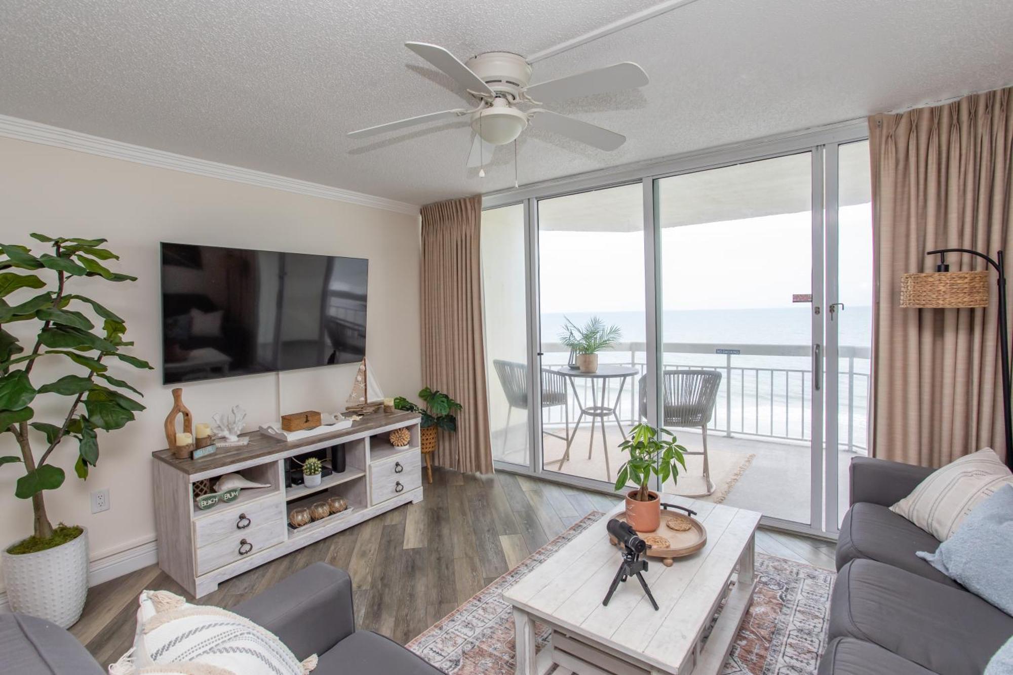 Waters Edge Aparthotel Garden City Екстериор снимка